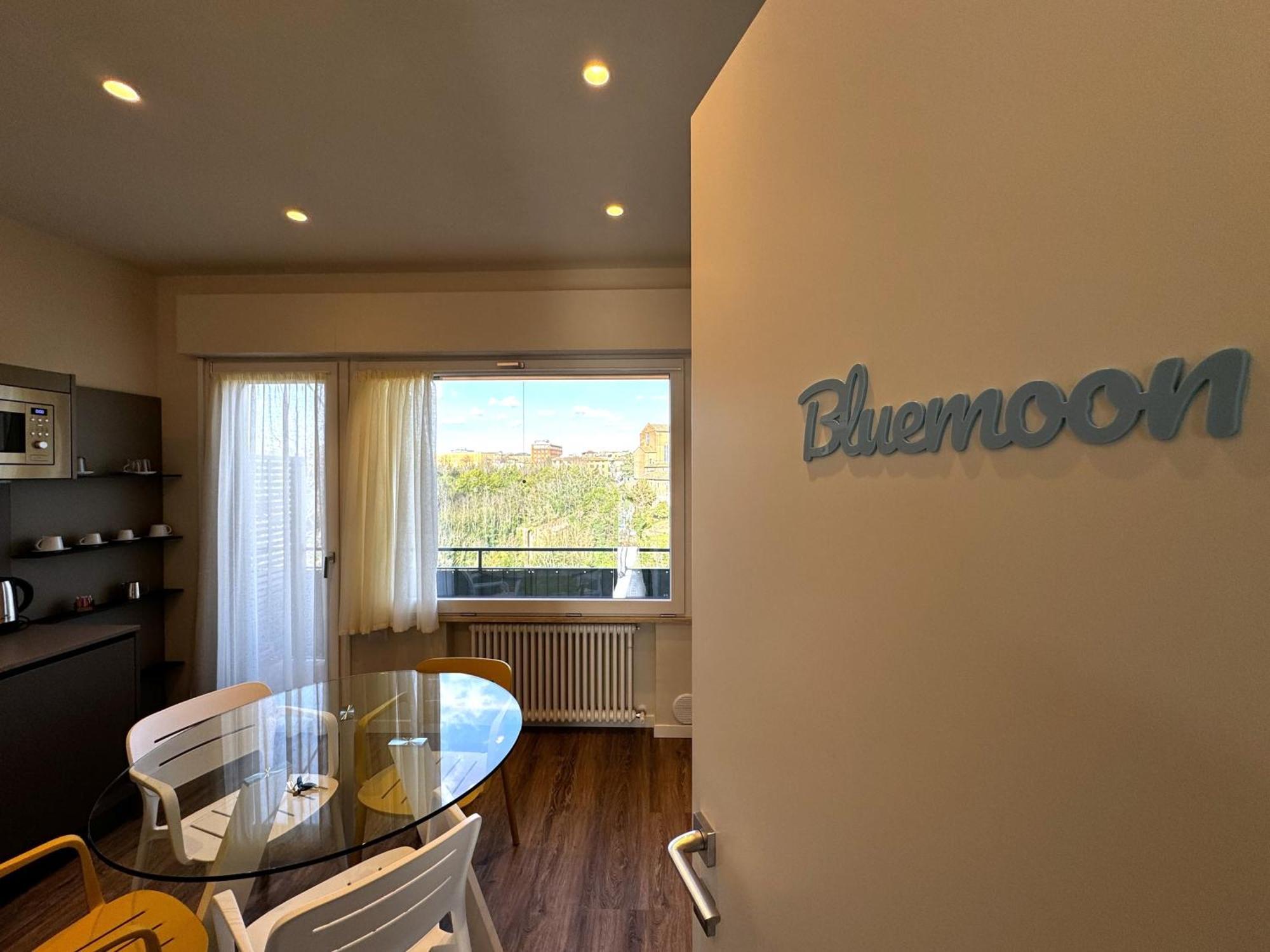 Skyline Siena Apartment Bagian luar foto