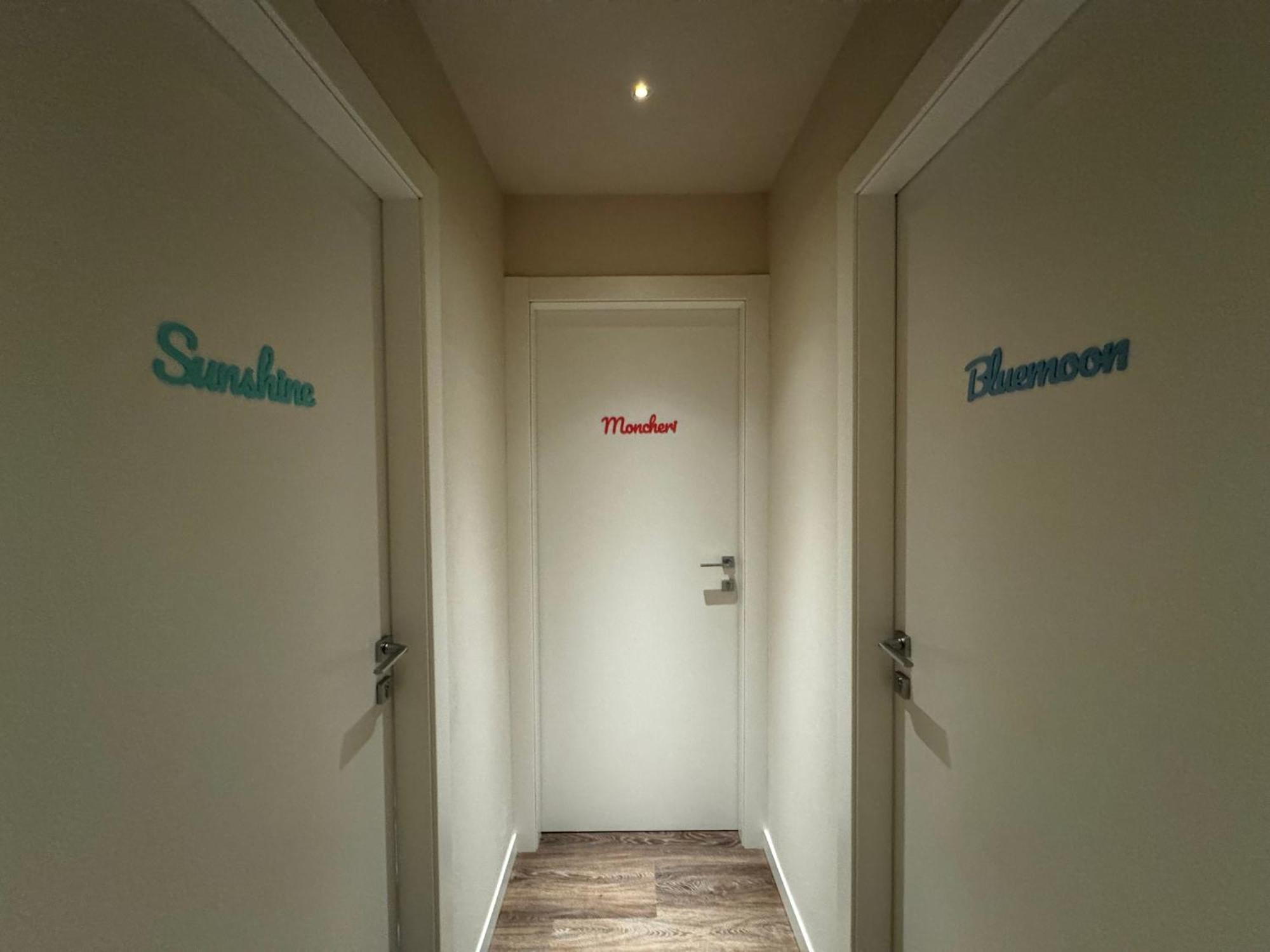 Skyline Siena Apartment Bagian luar foto