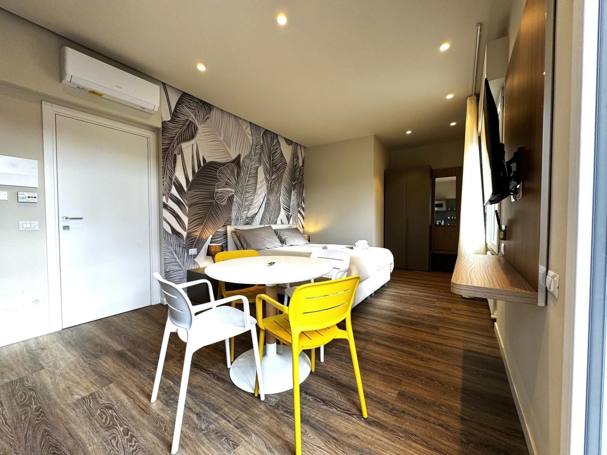 Skyline Siena Apartment Bagian luar foto