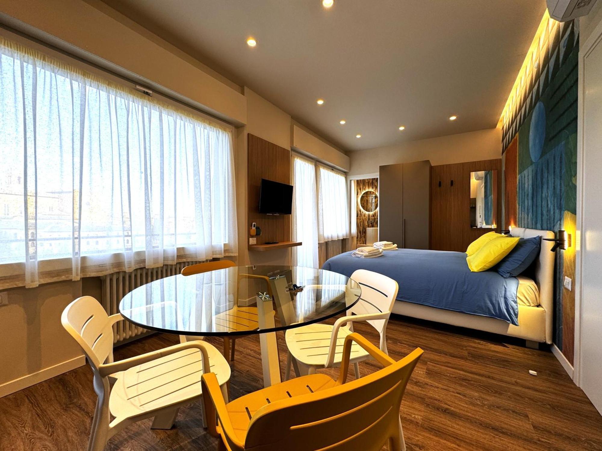 Skyline Siena Apartment Bagian luar foto